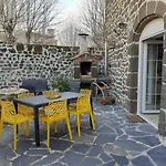 Maison Du Soleil Chez Isa Polignac (Haute-Loire)