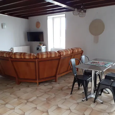 Semesterbostad Maison Du Soleil Chez Isa Polignac (Haute-Loire)