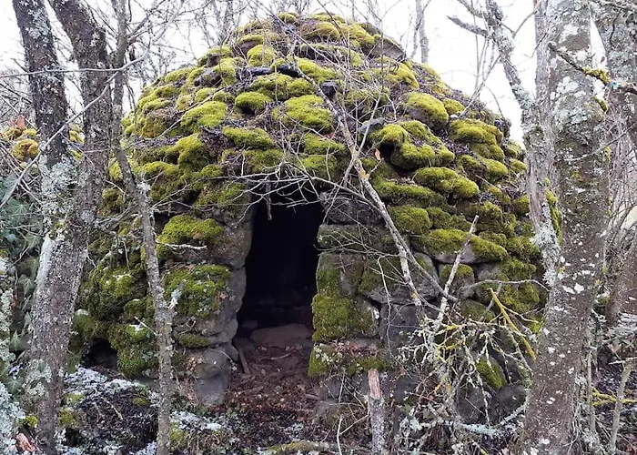 Maison Du Soleil Chez Isa Дом отдыха Polignac (Haute-Loire)