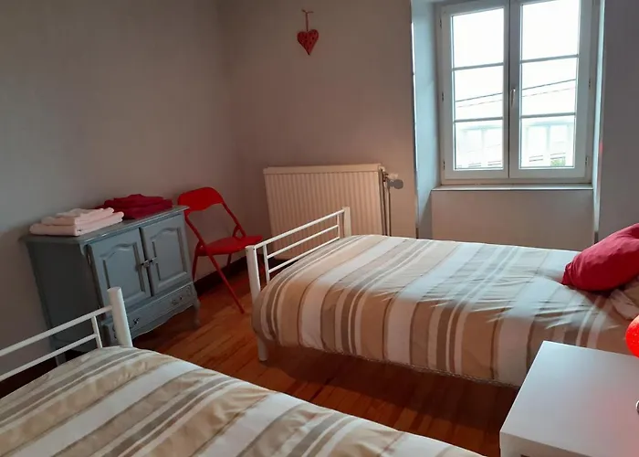 Maison Du Soleil Chez Isa Polignac (Haute-Loire)